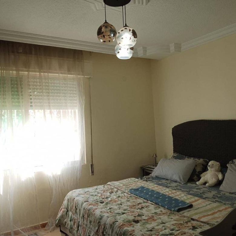 فيلا مستقلة فاخرة للبيع باطلالة ساحره – مرج الحمام عمّان