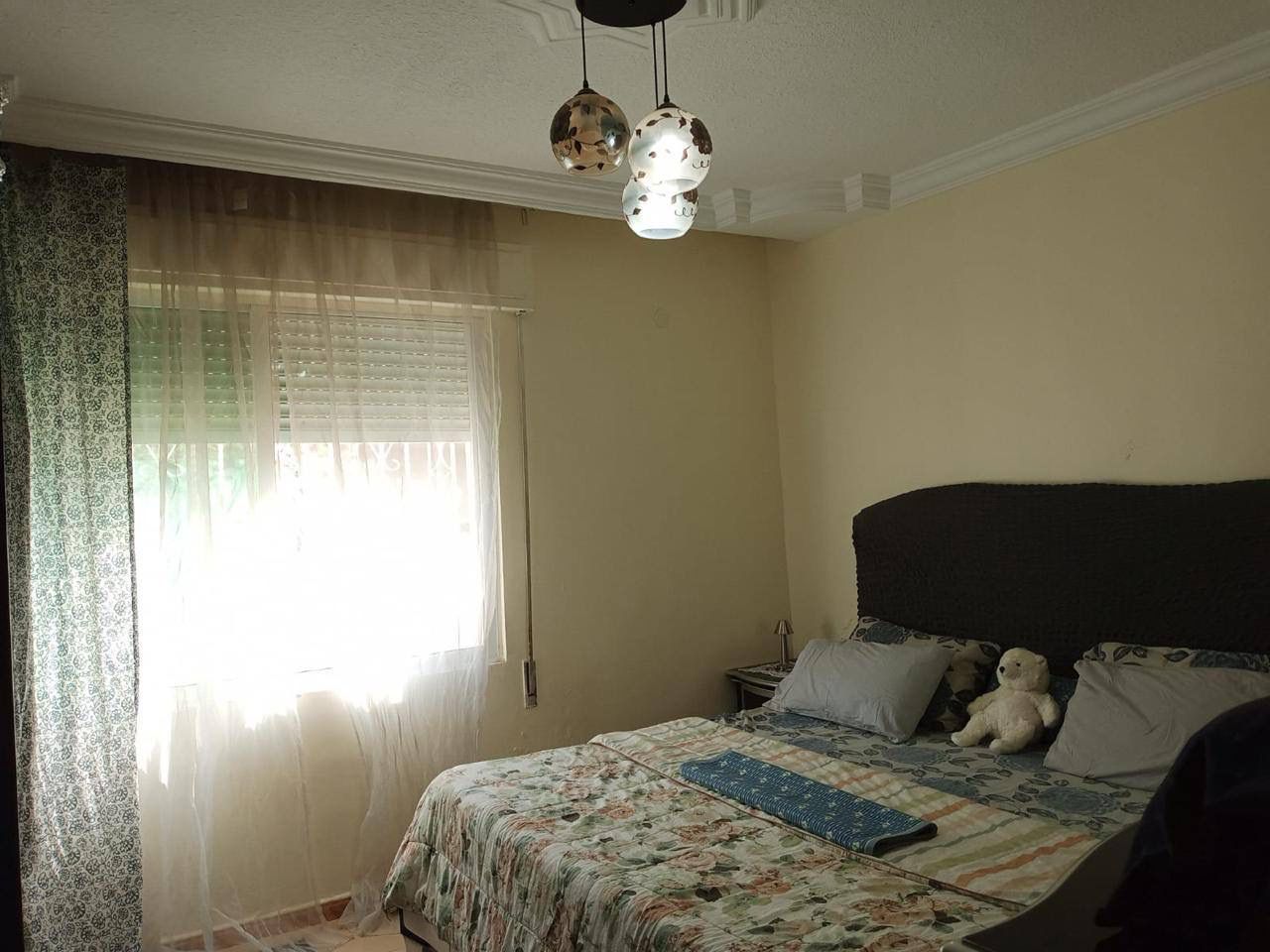 فيلا مستقلة فاخرة للبيع باطلالة ساحره – مرج الحمام عمّان