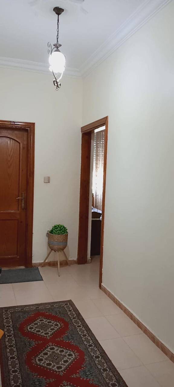 فيلا مستقلة فاخرة للبيع باطلالة ساحره – مرج الحمام عمّان